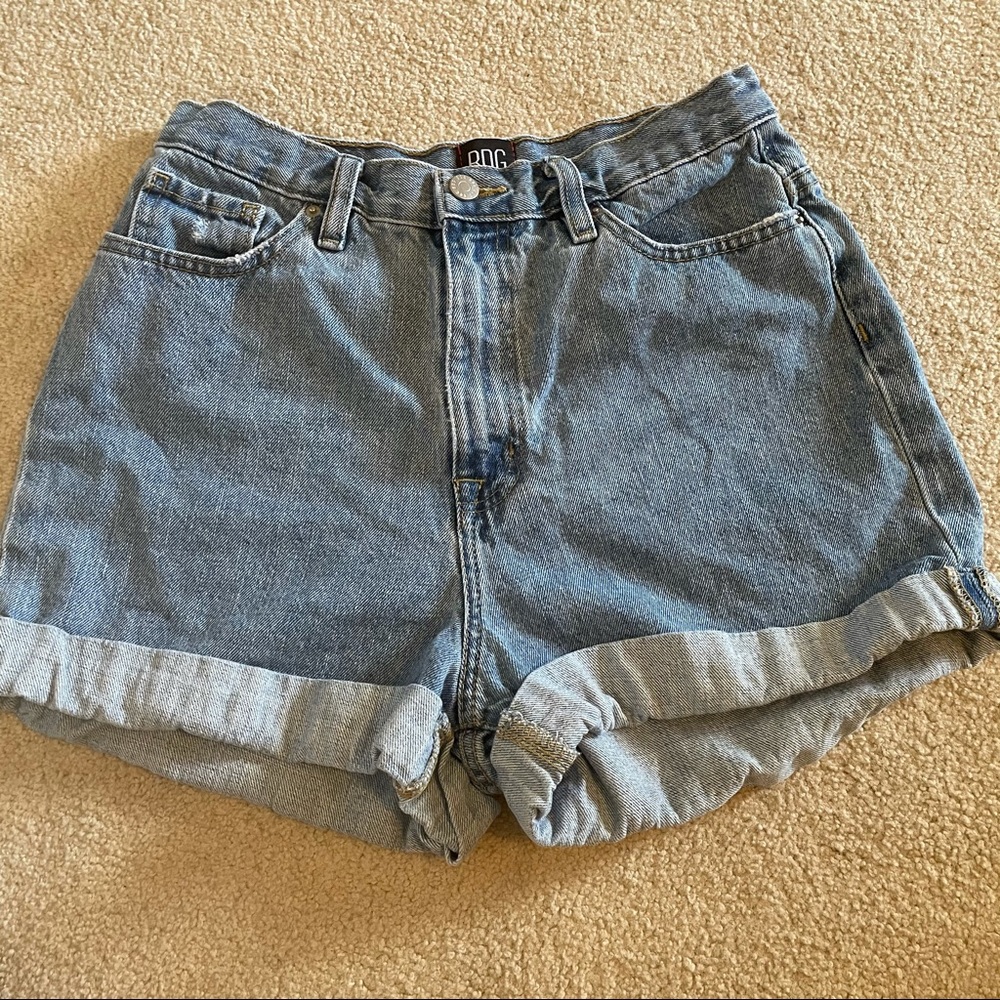 BDG Mom High Rise Shorts